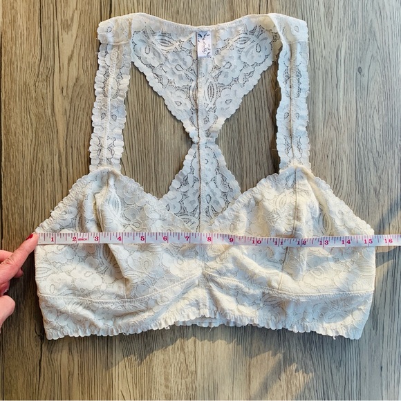 Free People Intimately Ivory Galloon Lace Racerback Bralette | Large - Picture 6 of 7